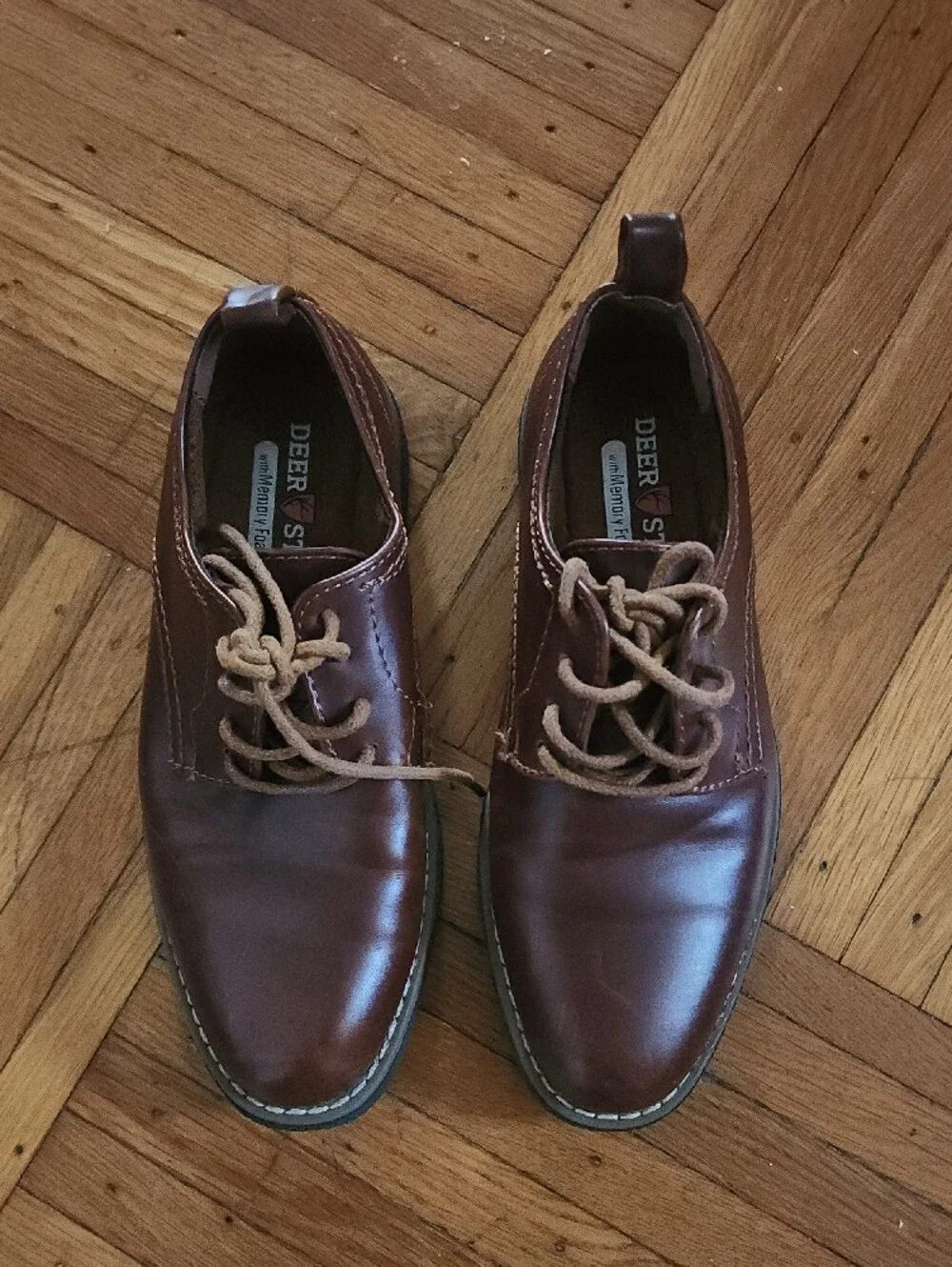 Deer Stags Brown Leather Lace-Up Oxfords